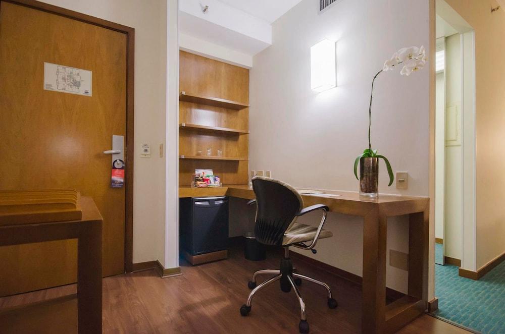 Estanplaza Berrini Hotel เซาเปาโล ภายนอก รูปภาพ